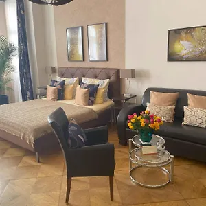Boutique Mittendrin 3* Berlin