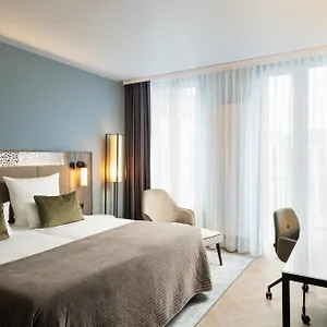 Leonardo Royal 4* Munich